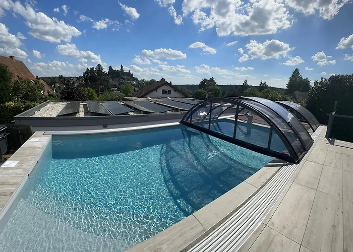 Ferienwohnung Schlossblick - 4 Sterne Sauna Pool Whirlpool Exklusiv